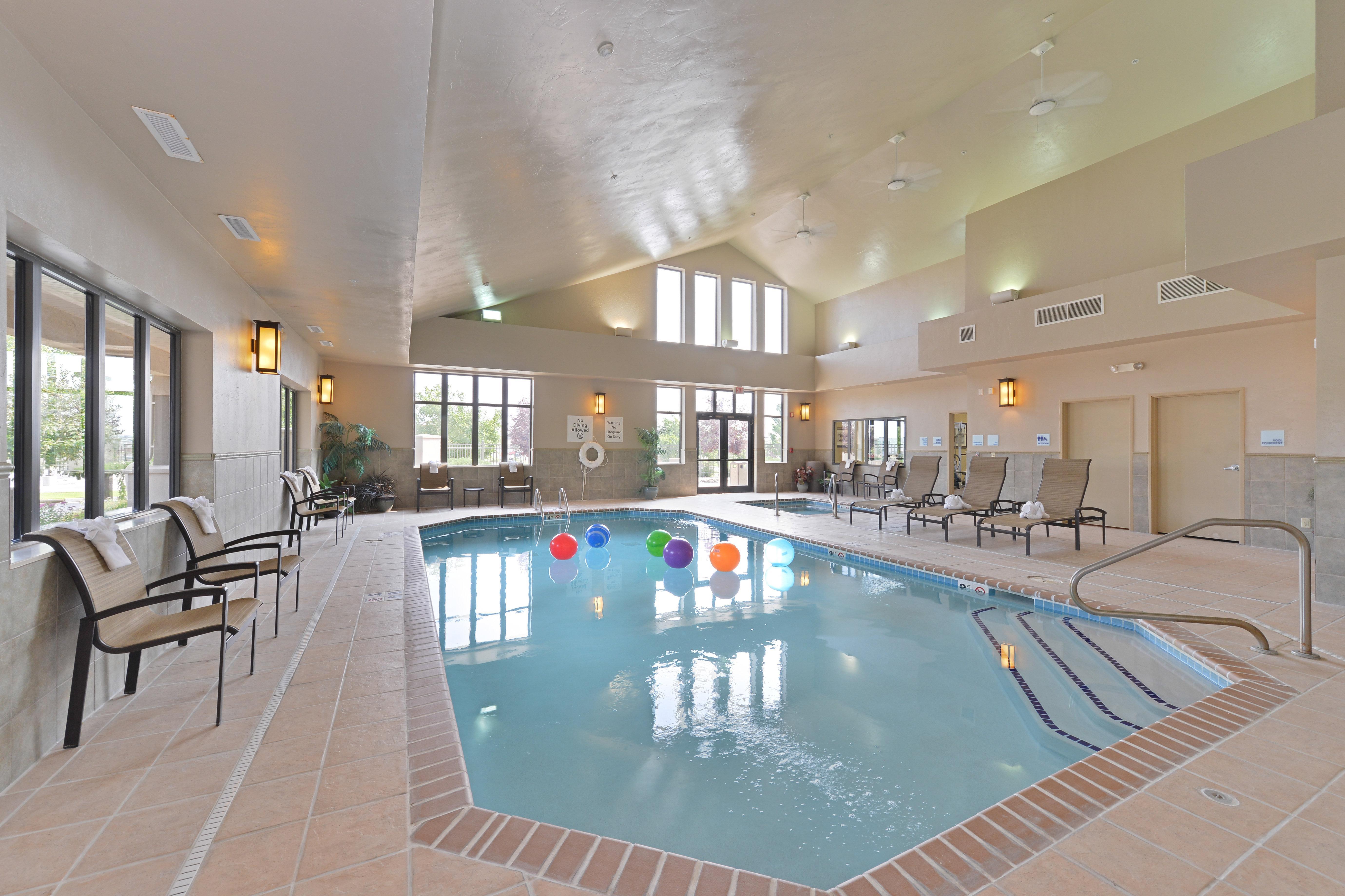 Holiday Inn Express Hotel & Suites Gillette By Ihg Eksteriør bilde
