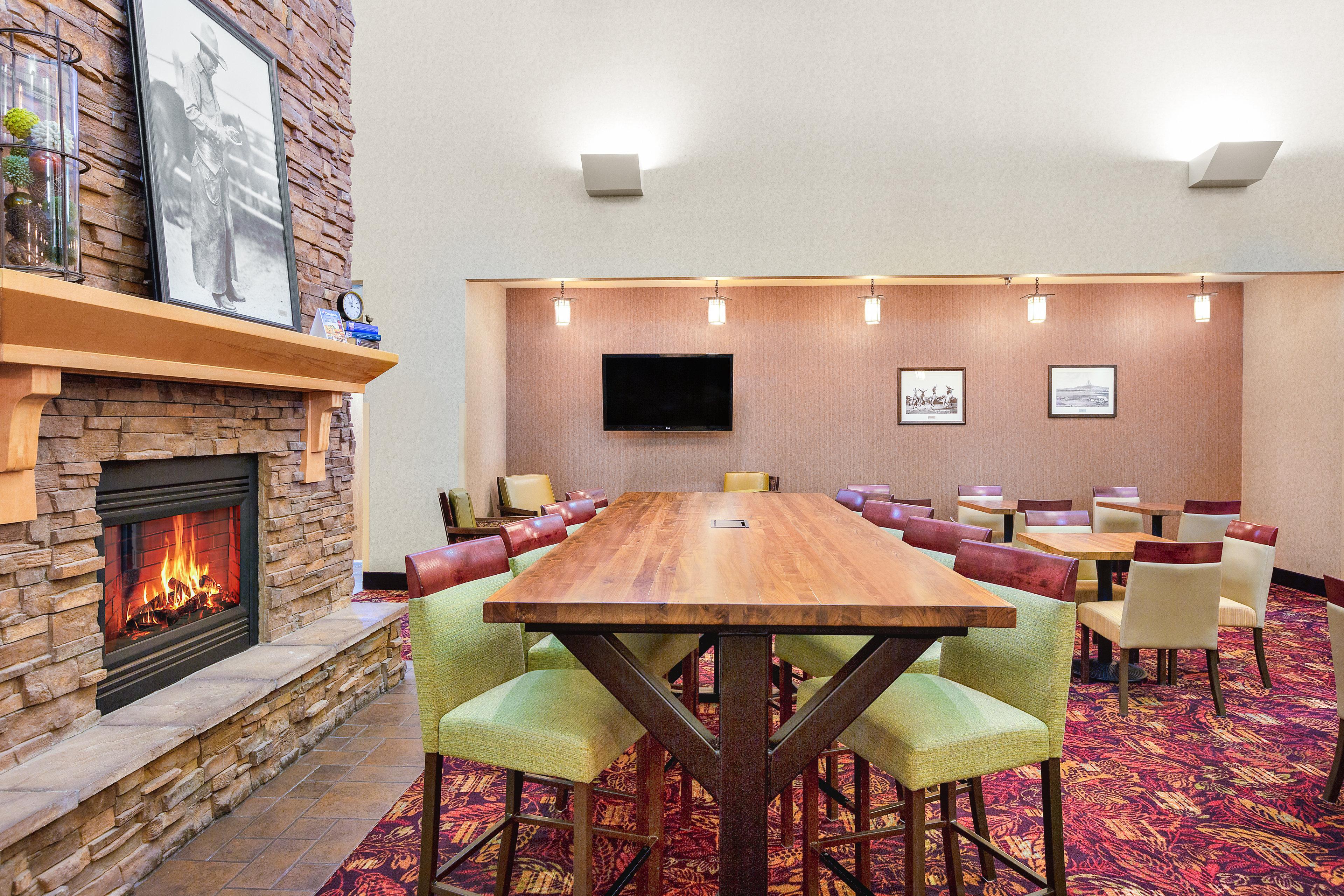 Holiday Inn Express Hotel & Suites Gillette By Ihg Eksteriør bilde